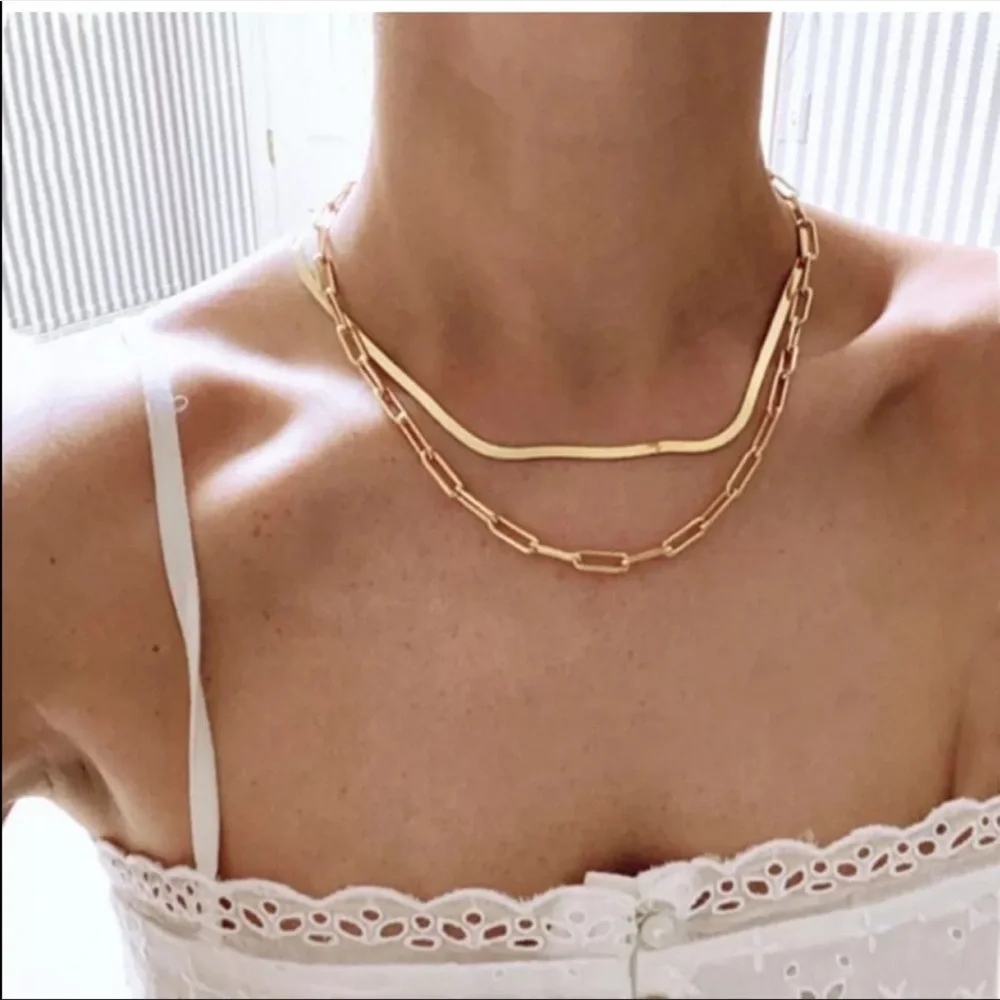 New Women’s Yellow Gold Plated 2 Layers Necklace - Picture 6 of 7